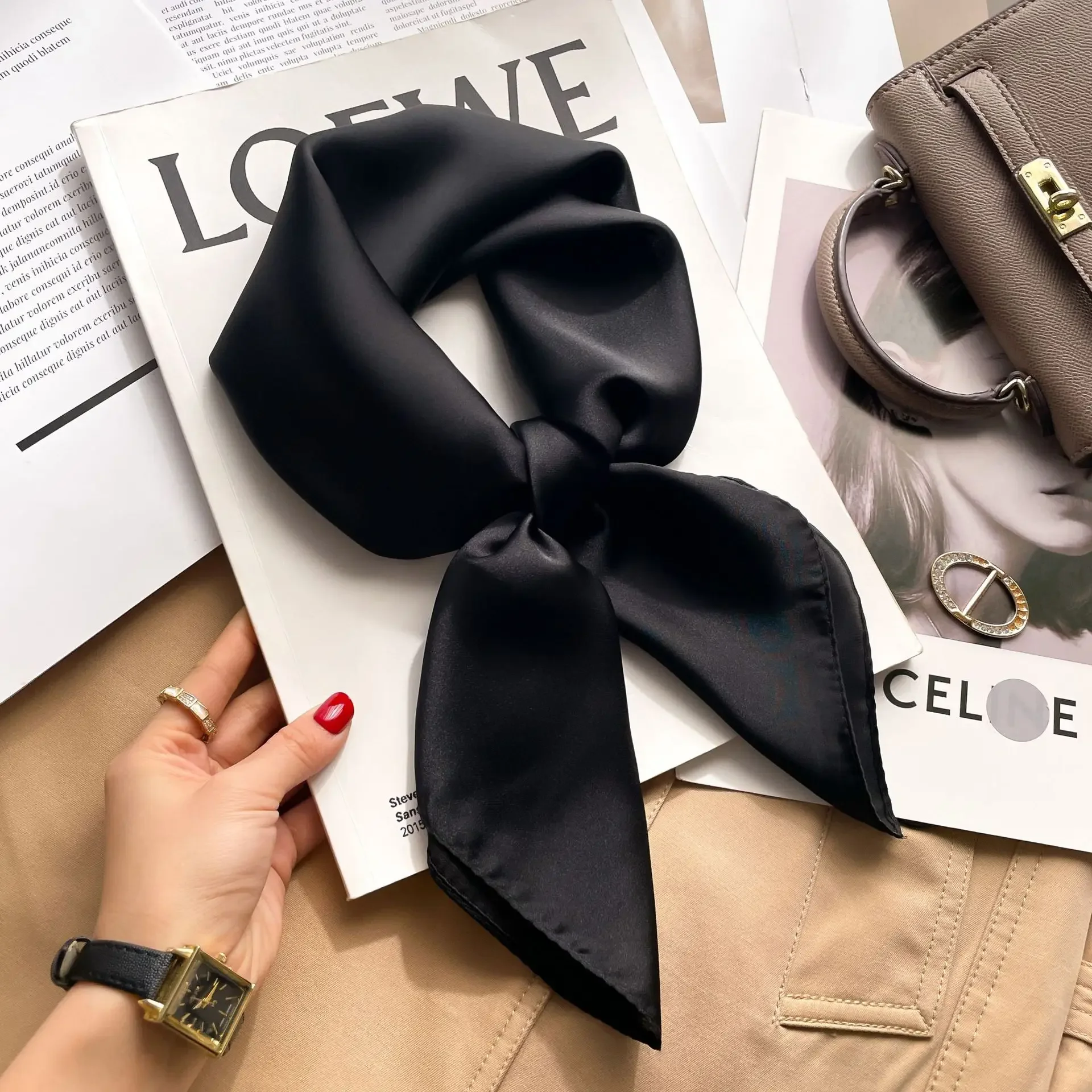 70cm Jednokolorowa Apaszka Hid – Silk Scarf Square recenzja i cena